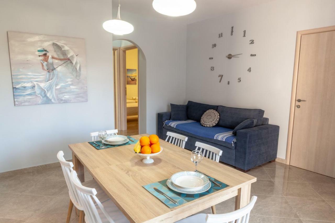 John Apartments Drepano  ภายนอก รูปภาพ