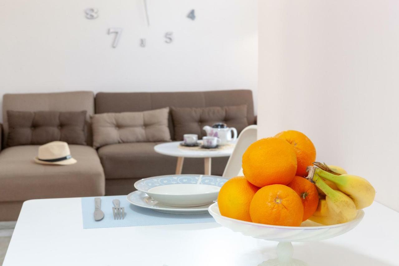 John Apartments Drepano  ภายนอก รูปภาพ